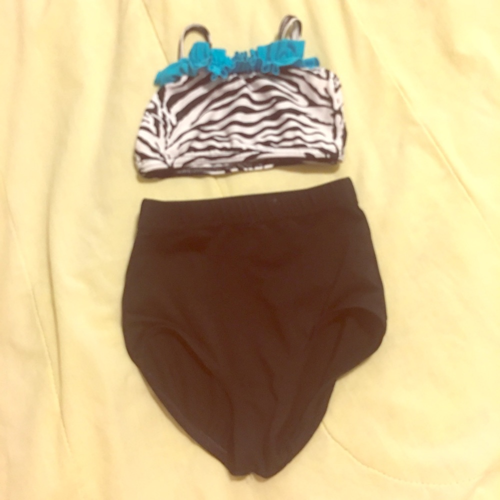 Youth xs/s dance outfit